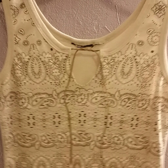 Sleeveless western top - Picture 2 of 3